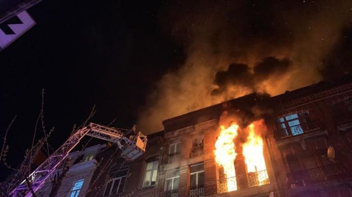 Incendie tragique à Anderlecht : Trois morts dans un immeuble en flammes